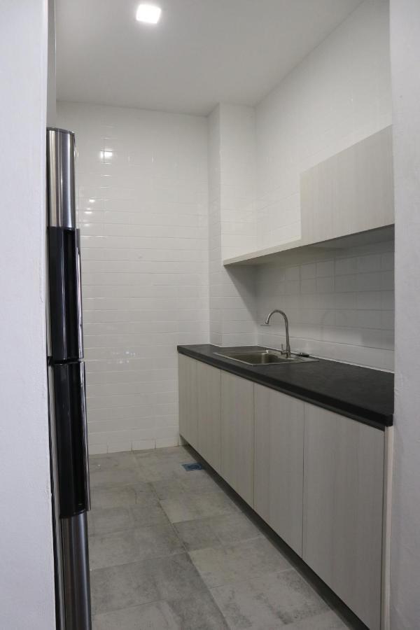 Roxy Sematan Villa & Townhouse Εξωτερικό φωτογραφία