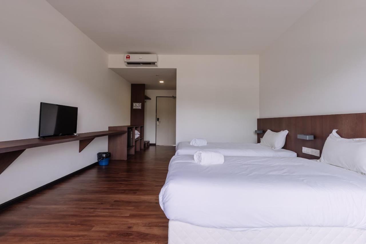 Roxy Sematan Villa & Townhouse Εξωτερικό φωτογραφία
