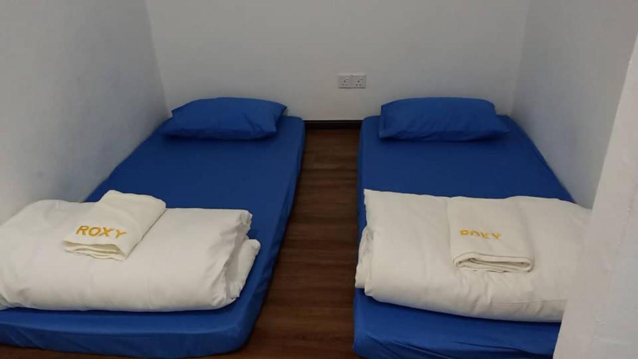 Roxy Sematan Villa & Townhouse Εξωτερικό φωτογραφία